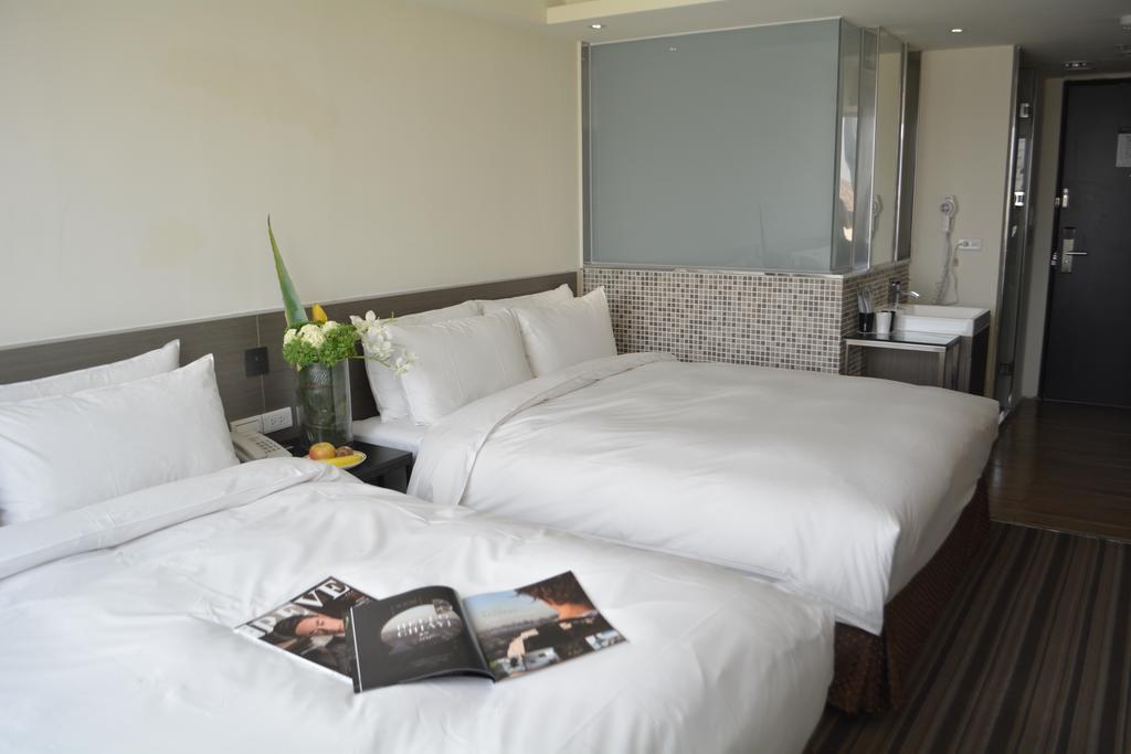 De Reve Express Hotel Chiayi Exterior foto